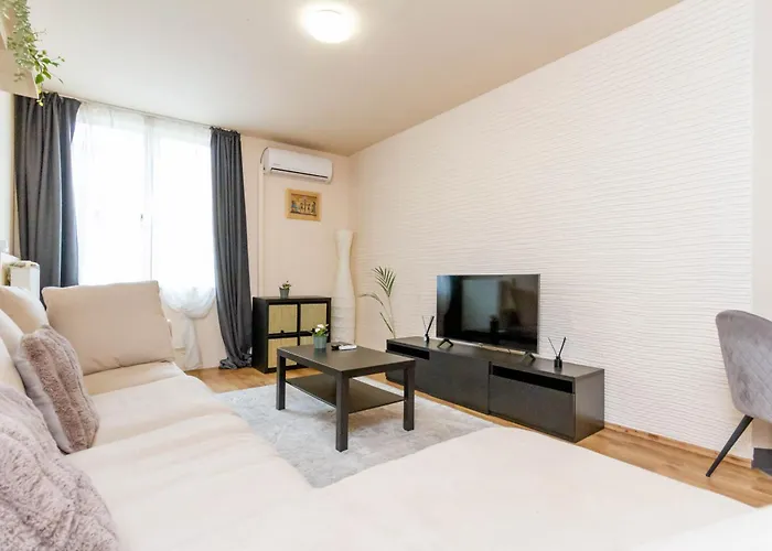Modern Comfort In Jozsef Street By Nw