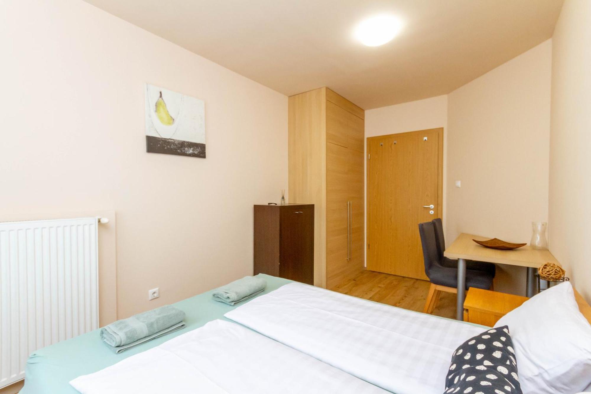 Modern Comfort In Jozsef Street By Nw